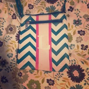 A initialed “L” purse